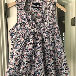 Sanctuary sleeveless blouse size xs